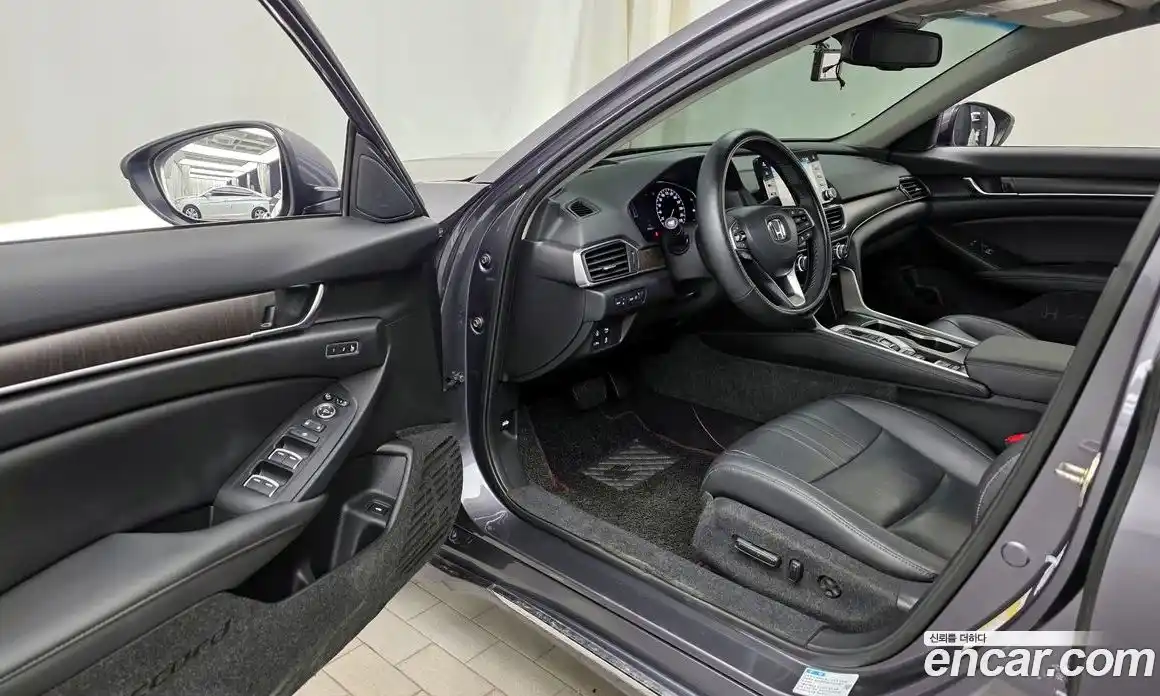 Honda Accord 2019 2.0 Автомат в Москве № 584633, фото 10