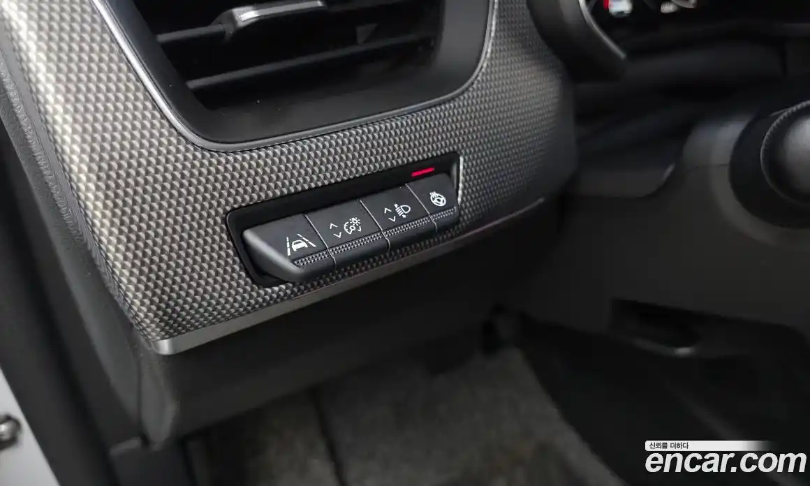 Renault XM3 2023 1.3 Автомат в Москве № 585561, фото 17