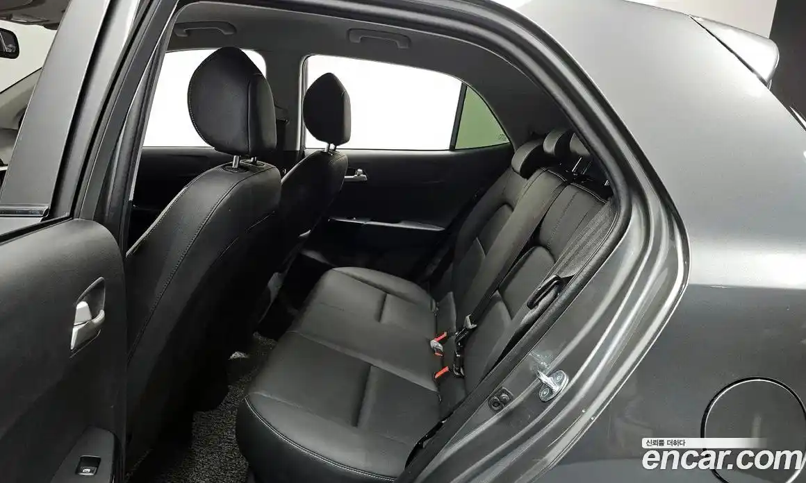 Kia Morning 2023 1.0 Автомат в Москве № 585903, фото 11