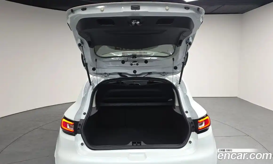 Renault Cilo 2019 1.5 Автомат в Москве № 585916, фото 20