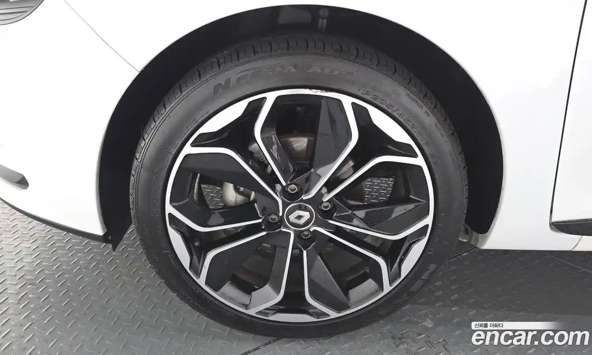 Renault Cilo 2019 1.5 Автомат в Москве № 585916, фото 5