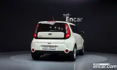 Kia Soul 2016 1.6 Автомат в Москве № 585931, миниатюра 4