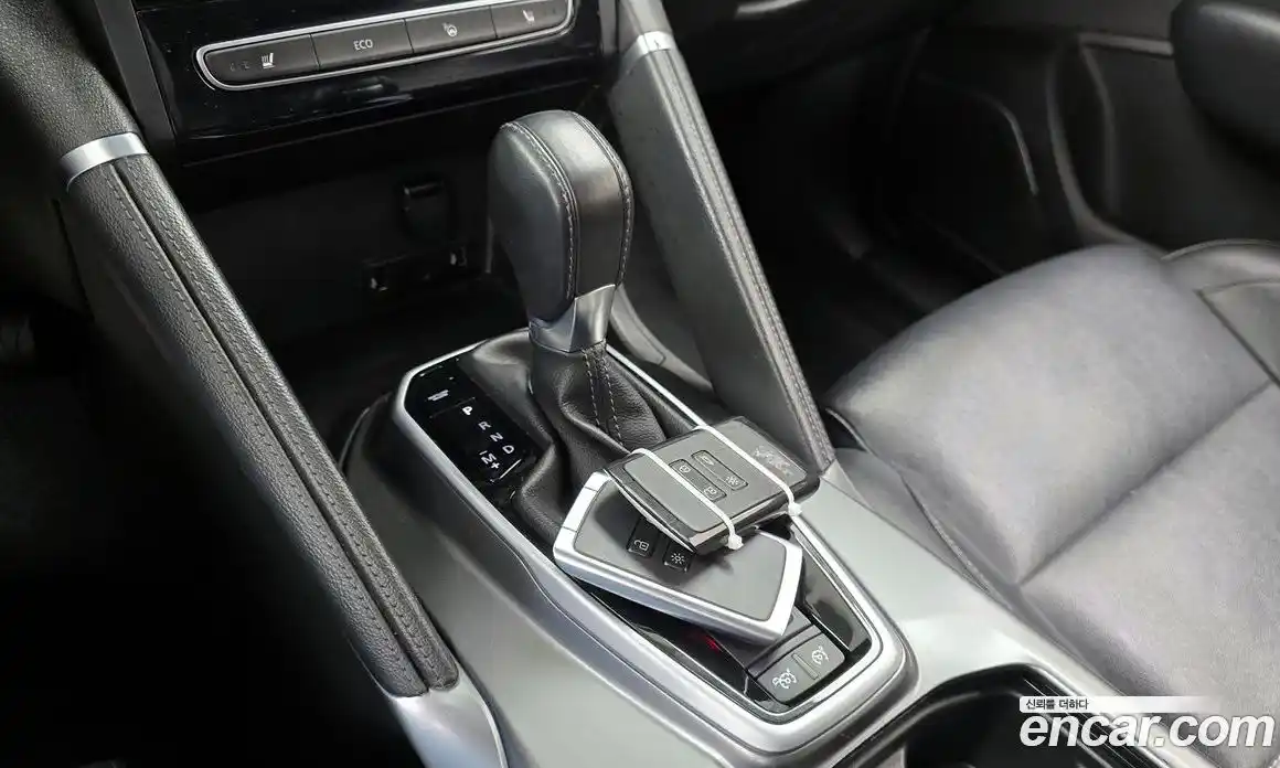 Renault QM6 2023 2.0 Автомат в Москве № 586551, фото 9