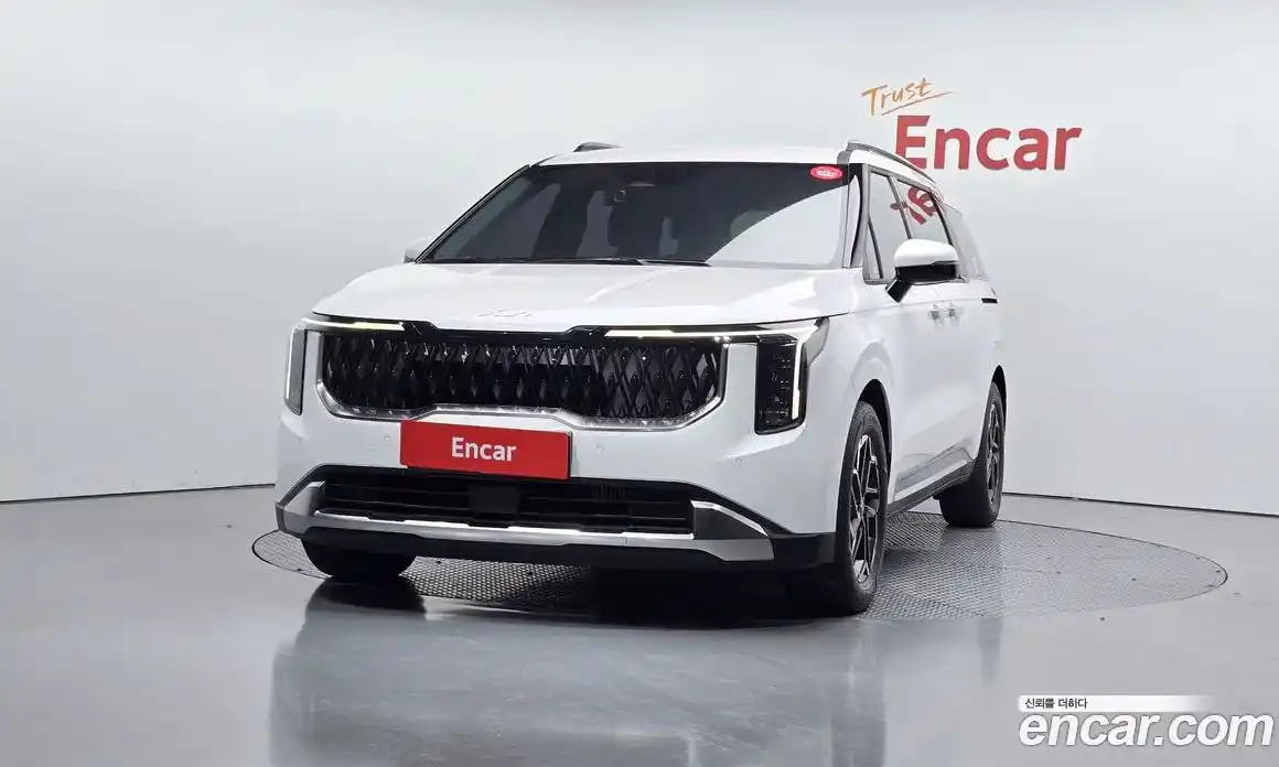 Kia Canival 2024 2.2 Автомат в Москве № 586615, фото 3