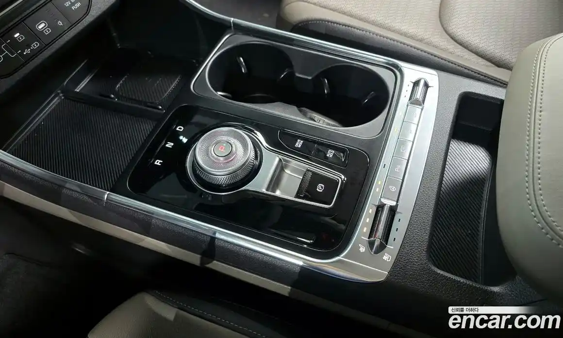 Kia Canival 2024 2.2 Автомат в Москве № 586615, фото 9