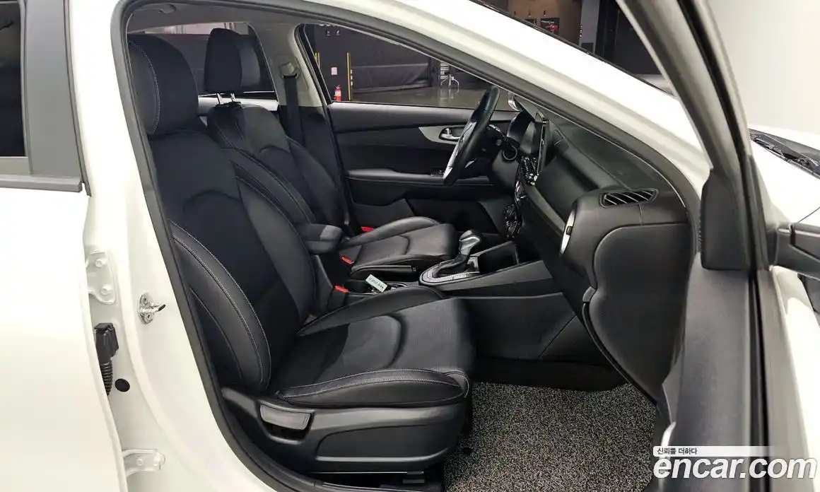 Kia K3 2020 1.6 Автомат в Москве № 586759, фото 12