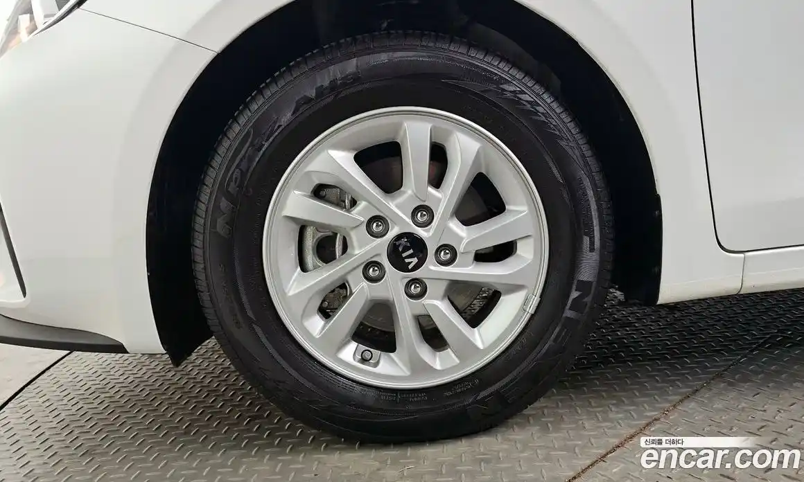 Kia K3 2020 1.6 Автомат в Москве № 586759, фото 5