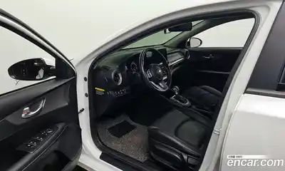 Kia K3 2020 1.6 Автомат в Москве № 586759, миниатюра 10