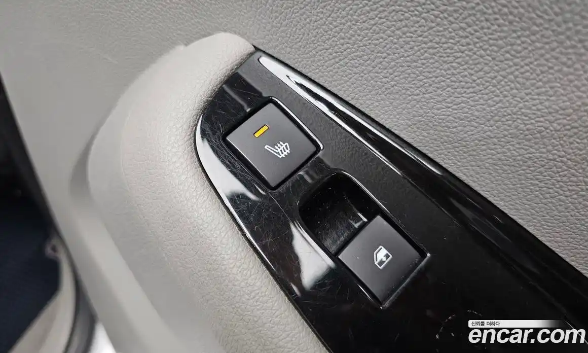 Chevrolet Orlando 2015 2.0 Автомат в Москве № 586989, фото 18