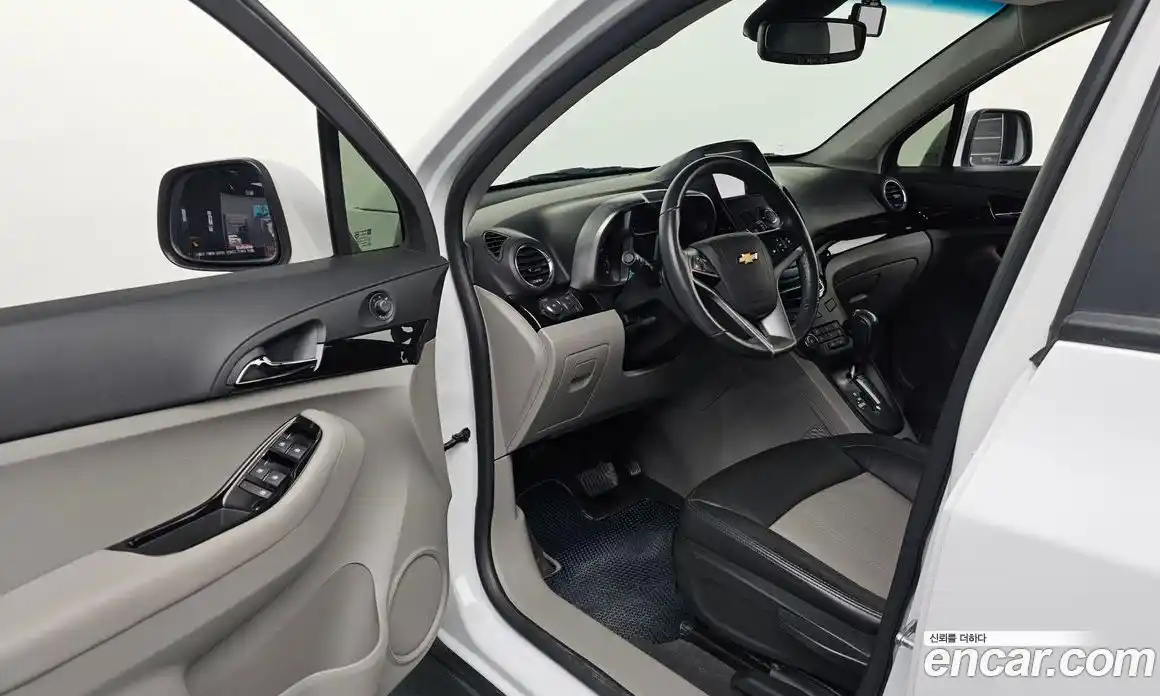 Chevrolet Orlando 2015 2.0 Автомат в Москве № 586989, фото 10