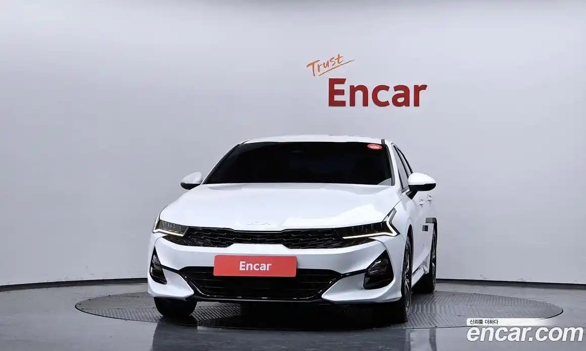 Kia K5 2022 2.0 Автомат в Москве № 587085, фото 3