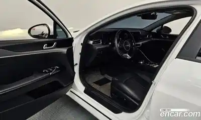 Kia K5 2022 2.0 Автомат в Москве № 587085, миниатюра 10