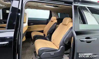 Kia Canival 2022 2.2 Автомат в Москве № 587097, миниатюра 11