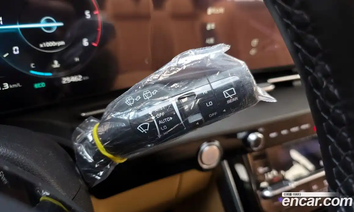 Kia Canival 2022 2.2 Автомат в Москве № 587097, фото 16