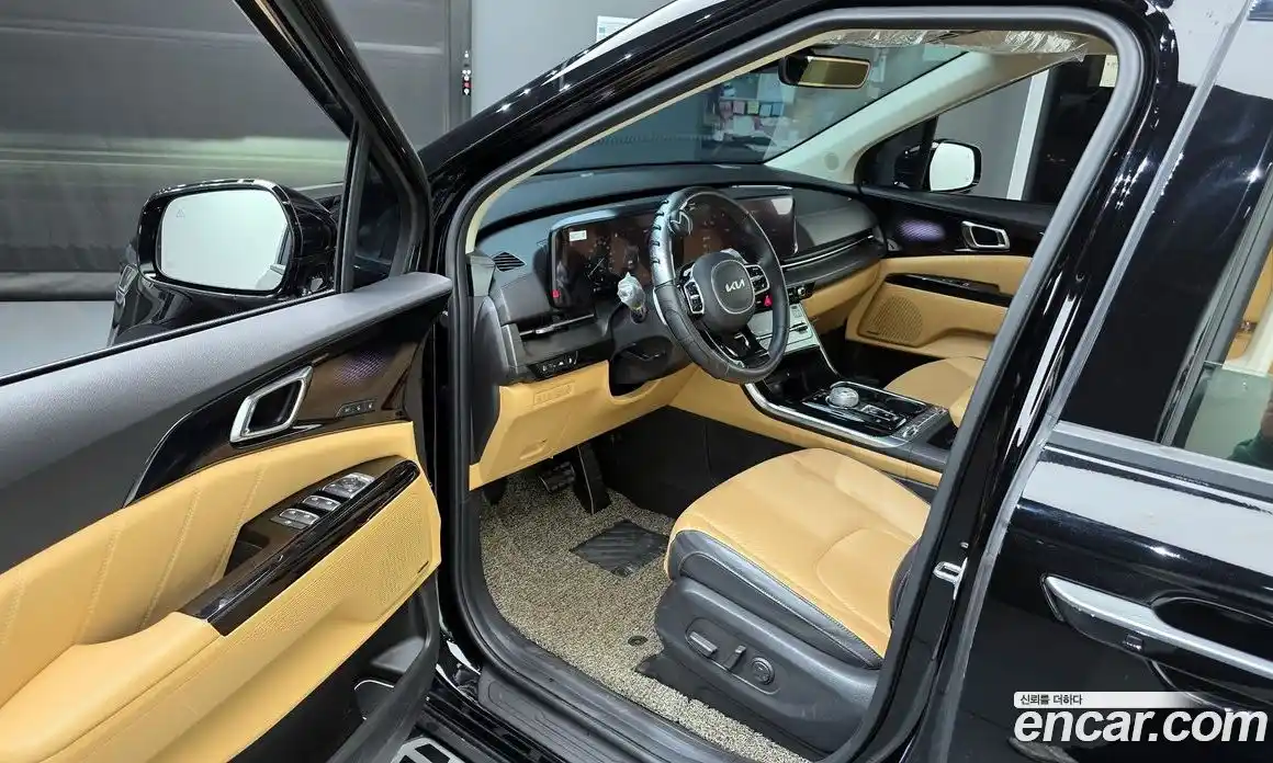 Kia Canival 2022 2.2 Автомат в Москве № 587097, фото 10