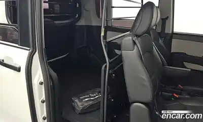 Kia Ray 2022 1.0 Автомат в Москве № 587675, миниатюра 12