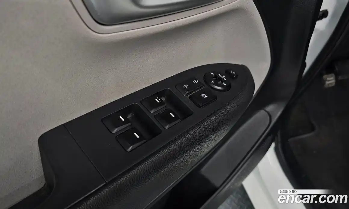 Kia Ray 2022 1.0 Автомат в Москве № 587675, фото 17