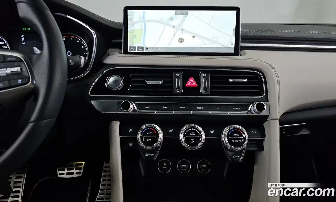 Genesis G70 2023 2.0 Автомат в Москве № 588131, фото 16