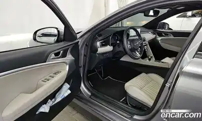 Genesis G70 2023 2.0 Автомат в Москве № 588131, миниатюра 10