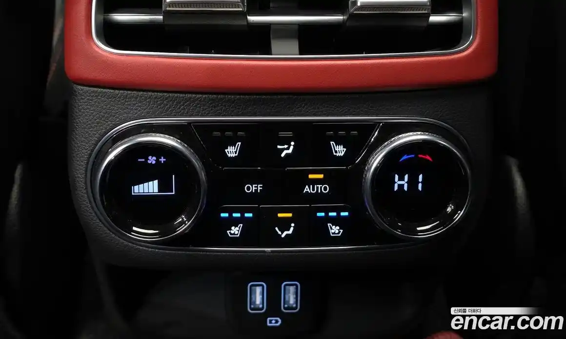 Genesis GV70 2023 2.5 Автомат в Москве № 588169, фото 19