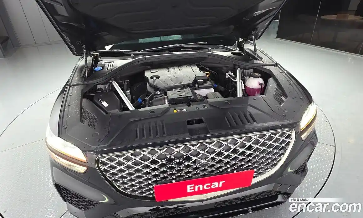 Genesis GV70 2023 2.5 Автомат в Москве № 588169, фото 6