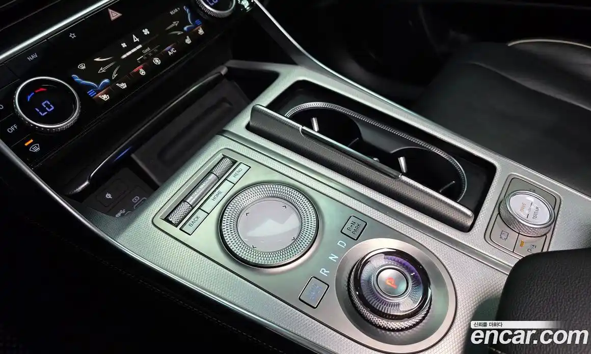 Genesis GV80 2022 3.5 Автомат в Москве № 588322, фото 9