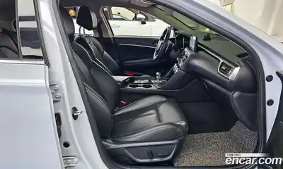 Genesis G70 2021 2.0 Автомат в Москве № 588349, миниатюра 11