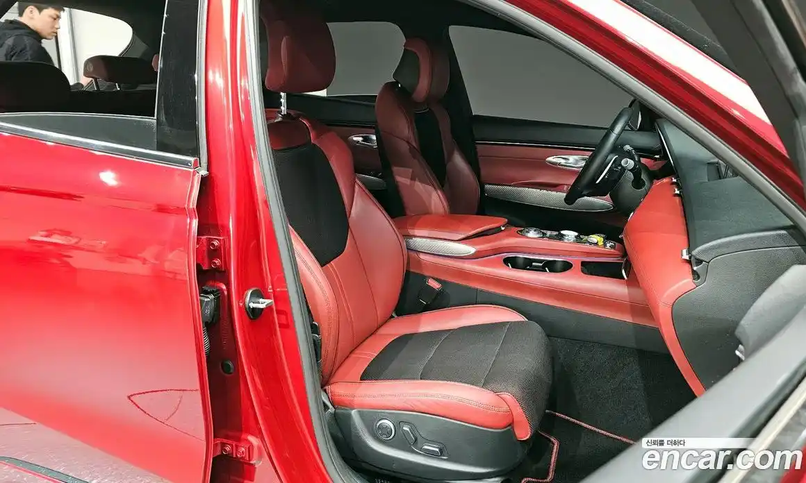 Genesis GV70 2021 2.2 Автомат в Москве № 588468, фото 12