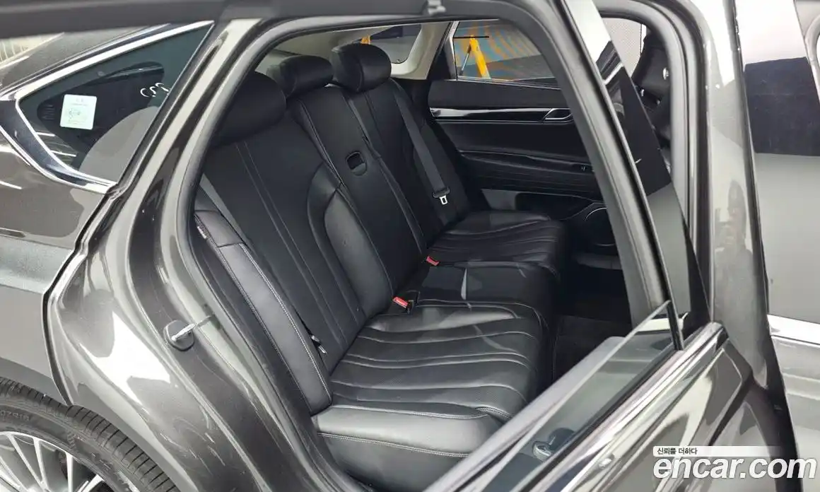 Genesis G80 2023 2.5 Автомат в Москве № 588562, фото 12