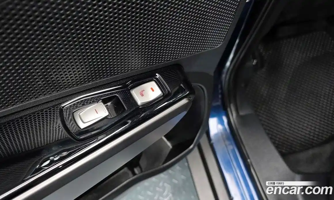 SsangYong TIBOLI 2019 1.6 Автомат в Москве № 589165, фото 17