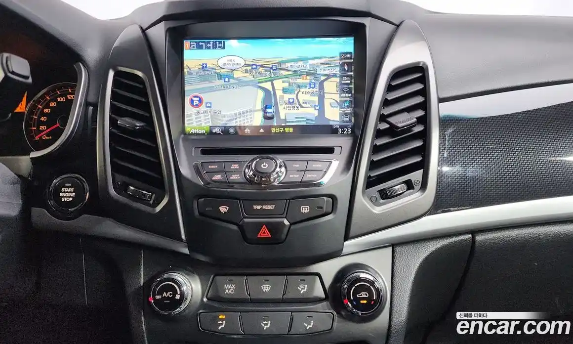 SsangYong Korando 2017 2.2 Автомат в Москве № 589195, фото 16