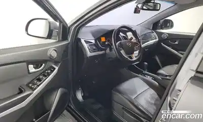 SsangYong Korando 2017 2.2 Автомат в Москве № 589195, миниатюра 10