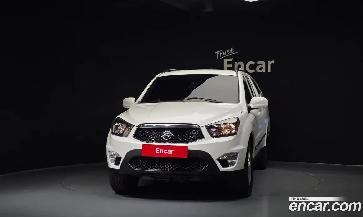 SsangYong Korando 2015 2.0 Автомат в Москве № 589426, фото 3
