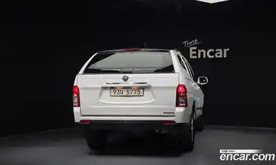 SsangYong Korando 2015 2.0 Автомат в Москве № 589426, миниатюра 4