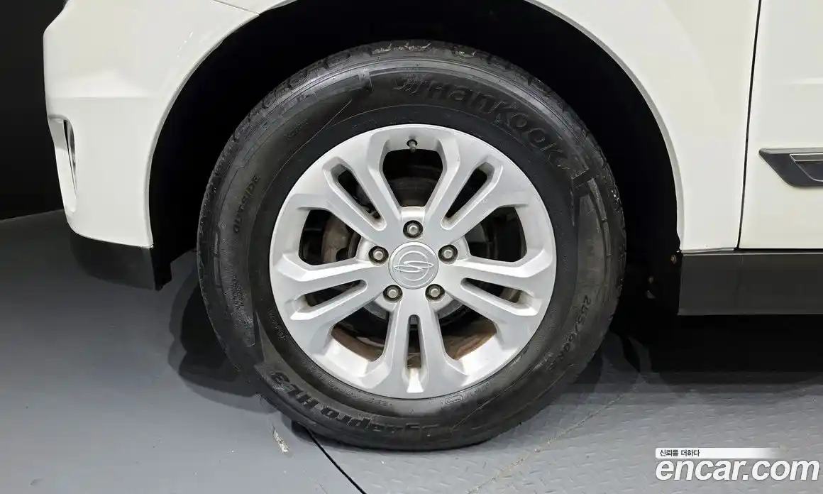 SsangYong Korando 2015 2.0 Автомат в Москве № 589426, фото 5