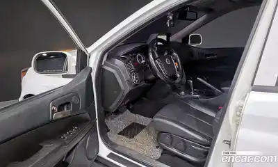 SsangYong Korando 2015 2.0 Автомат в Москве № 589426, миниатюра 10