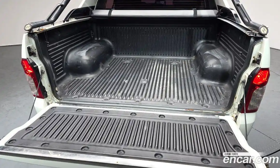 SsangYong Korando 2015 2.0 Автомат в Москве № 589586, фото 20