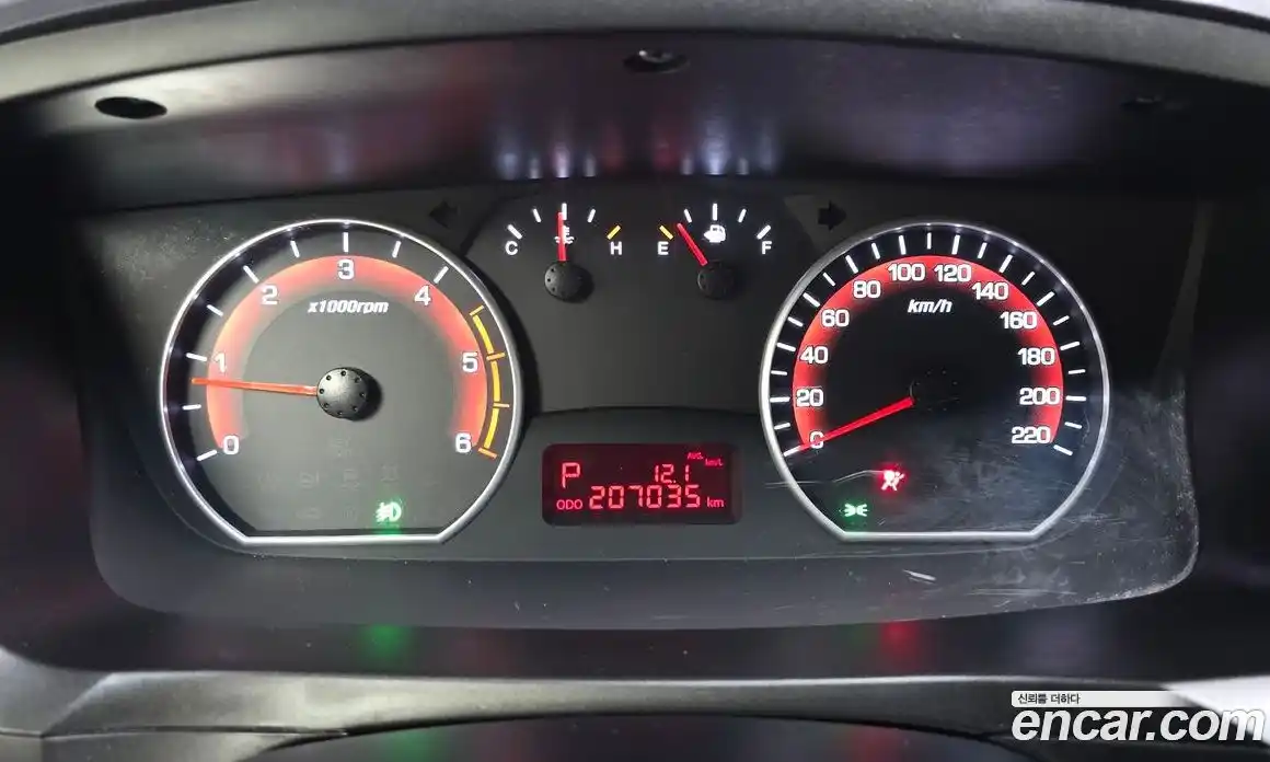 SsangYong Korando 2015 2.0 Автомат в Москве № 589586, фото 8