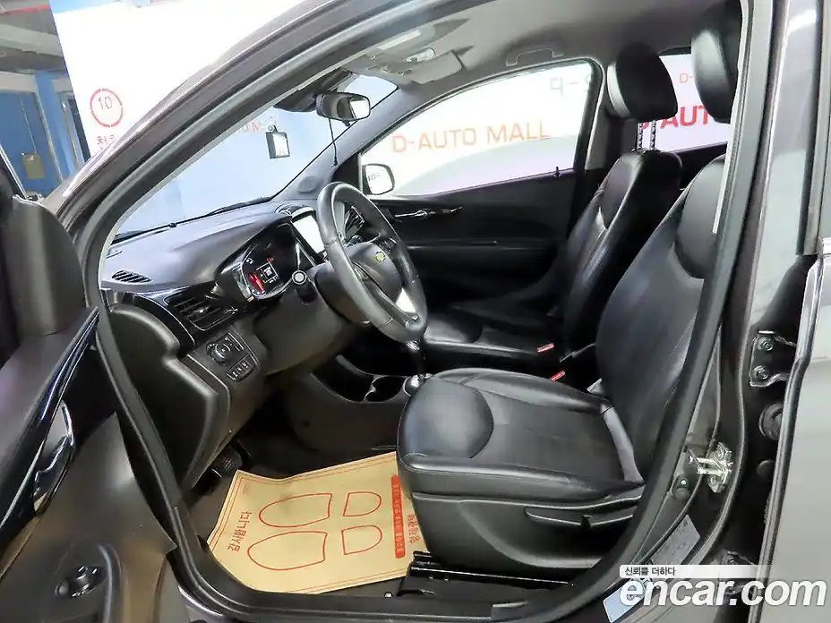 Chevrolet Spark 2016 1.0 Автомат в Москве № 589848, фото 10