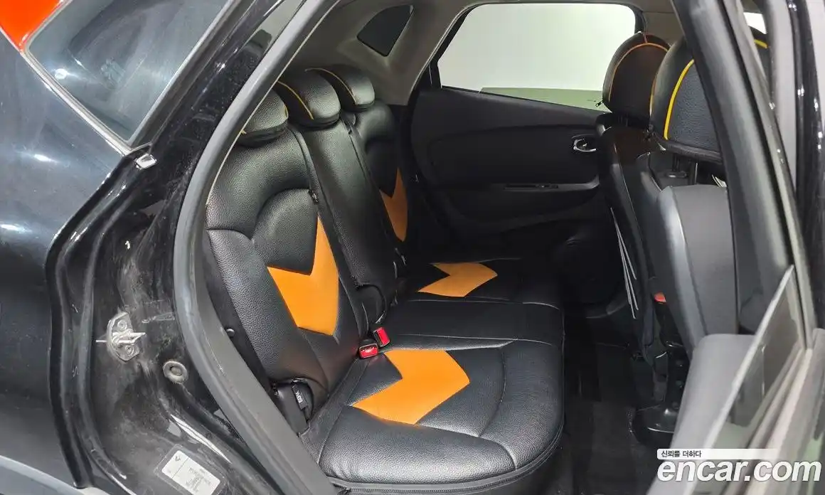 Renault QM3 2016 1.5 Автомат в Москве № 590195, фото 12