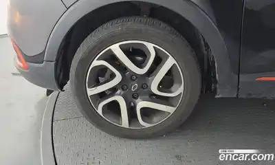 Renault QM3 2016 1.5 Автомат в Москве № 590195, миниатюра 5