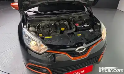 Renault QM3 2016 1.5 Автомат в Москве № 590195, миниатюра 6