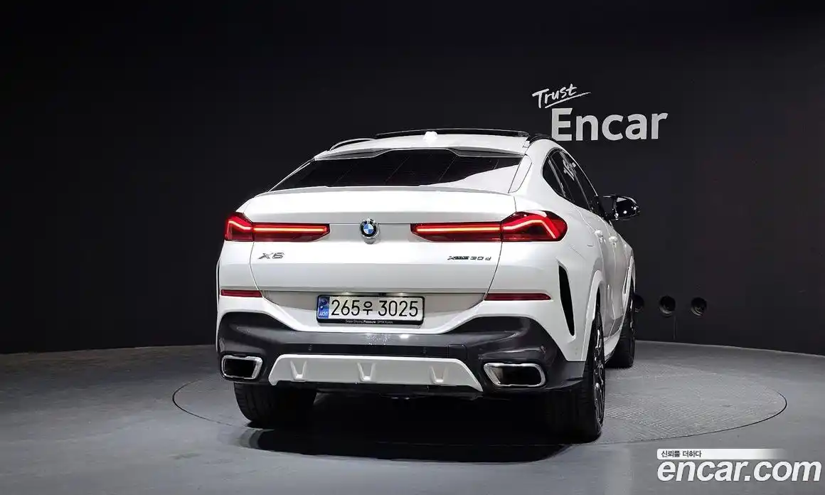 BMW X6 2025 3.0 Автомат в Москве № 590978, фото 4