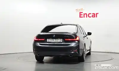 BMW 3-Series 2020 2.0 Автомат в Москве № 591361, миниатюра 4