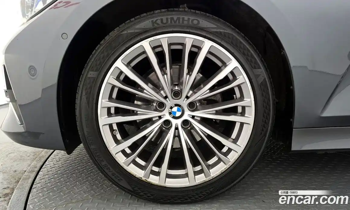 BMW 3-Series 2020 2.0 Автомат в Москве № 591361, фото 5