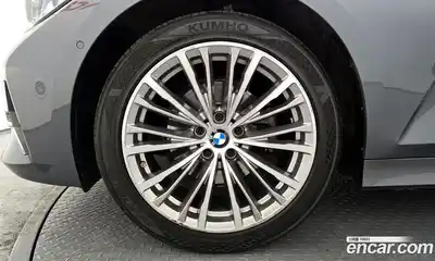 BMW 3-Series 2020 2.0 Автомат в Москве № 591361, миниатюра 5