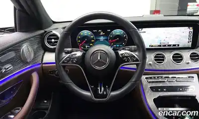 Mercedes-Benz E-Class 2023 2.0 Автомат в Москве № 591844, миниатюра 12