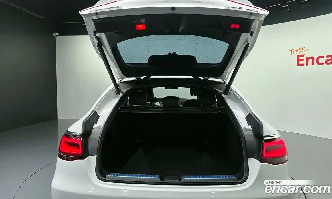 Mercedes-Benz GLC-Class 2023 3.0 Автомат в Москве № 592026, фото 20