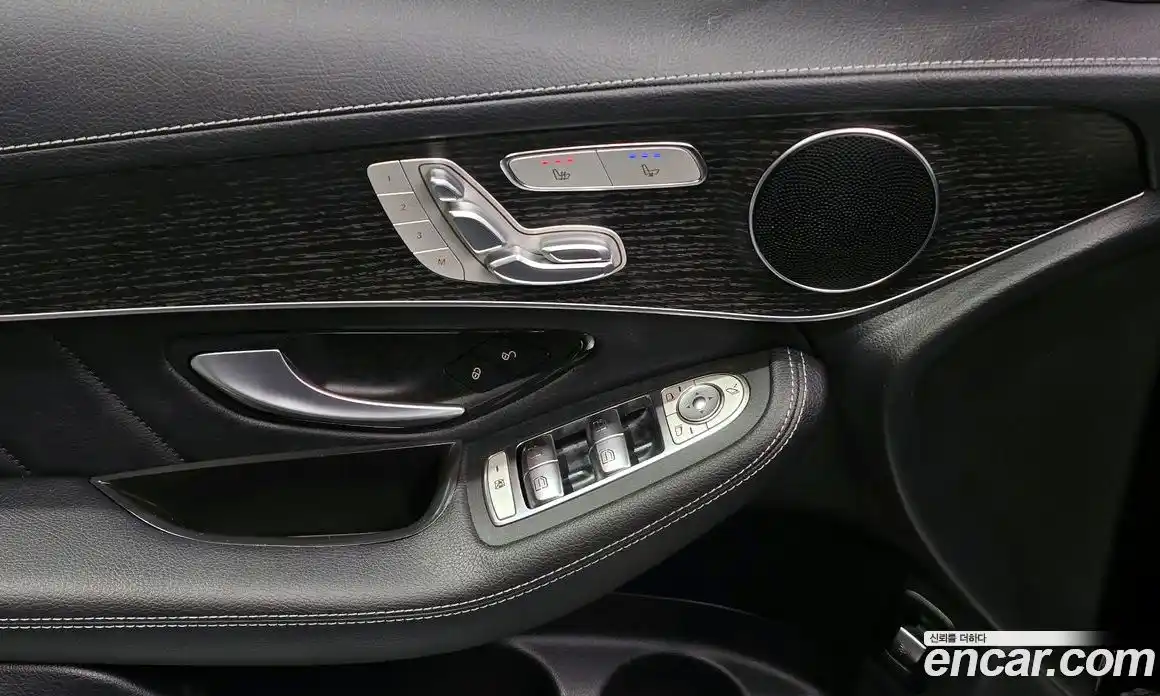 Mercedes-Benz GLC-Class 2023 2.0 Автомат в Москве № 592039, фото 18