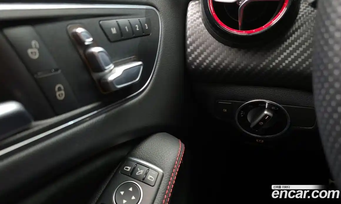 Mercedes-Benz A-Class 2016 2.0 Автомат в Москве № 592043, фото 17